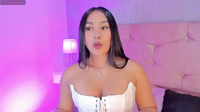 Cameliaa Smiith online show from 05/24/26, 03:17