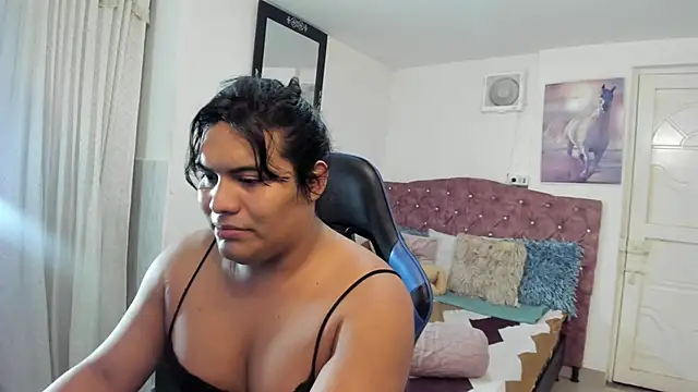 Snapshot of Margoth_Montilla chatting on 01/08/26, 02:39 Margoth Montilla online show from 01/08/26, 02:39