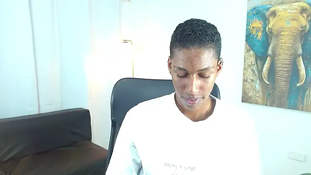 maiki18  online show from 01/31/26, 07:12