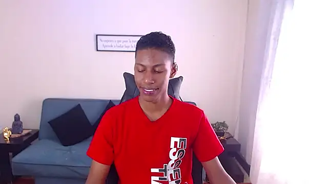 maiki18  online show from 11/22/25, 02:16