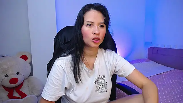 Snapshot of keelly_richaardson1 chatting on 02/13/25, 09:27 keelly richaardson1 online show from 02/13/25, 09:27