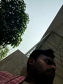 Snapshot of rayhan085 chatting on 03/17/25, 07:46 rayhan085 online show from 03/17/25, 07:46