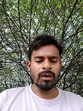 Snapshot of rayhan085 chatting on 11/03/25, 08:40 rayhan085 online show from 11/03/25, 08:40