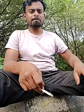 Snapshot of rayhan085 chatting on 11/02/25, 09:25 rayhan085 online show from 11/02/25, 09:25