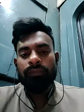 Snapshot of rayhan085 chatting on 02/18/25, 06:47 rayhan085 online show from 02/18/25, 06:47