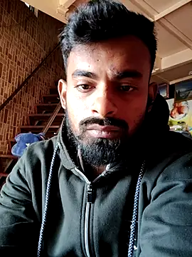 Snapshot of rayhan085 chatting on 02/16/25, 03:47 rayhan085 online show from 02/16/25, 03:47