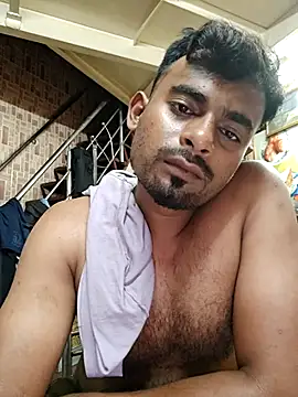 Snapshot of rayhan085 chatting on 09/19/25, 11:20 rayhan085 online show from 09/19/25, 11:20