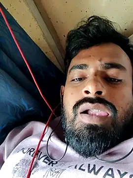 Snapshot of rayhan085 chatting on 02/27/25, 10:55 rayhan085 online show from 02/27/25, 10:55