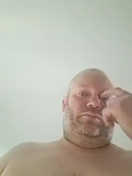ShyBoy1982 online show from 06/02/26, 08:36