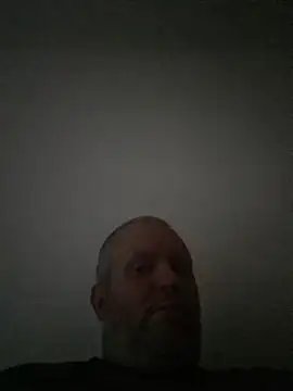 ShyBoy1982 online show from 05/03/26, 06:22