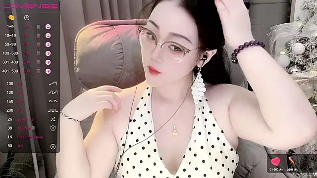 Monica-888 online show from 10/03/25, 05:58