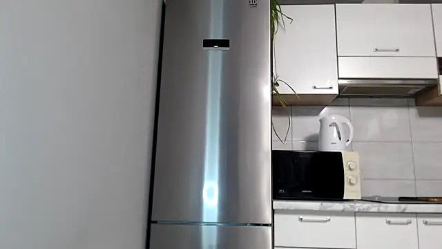 SierraSky  online show from 11/08/25, 06:22