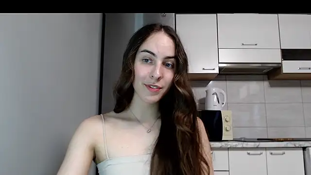 Snapshot of SierraSky_ chatting on 05/21/26, 05:21 SierraSky online show from 05/21/26, 05:21