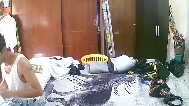 jperezofficial1 online show from 09/29/25, 04:34