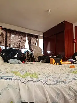 jperezofficial1 online show from 11/24/25, 07:58