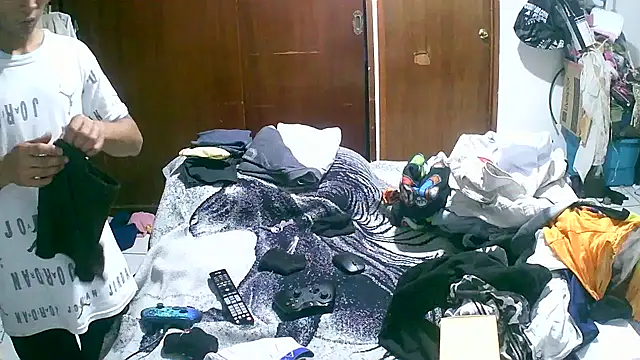 jperezofficial1 online show from 10/08/25, 04:58
