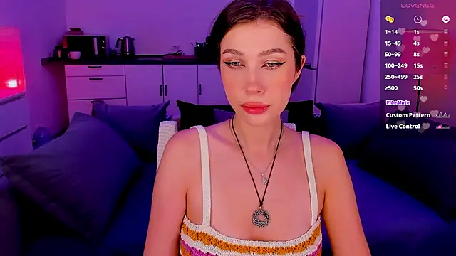 tenderdreams online show from 11/21/25, 09:58