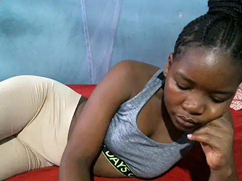 cocolicky online show from 12/02/25, 09:33