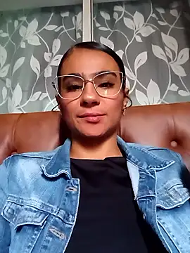 Leslly  online show from 01/11/26, 08:27