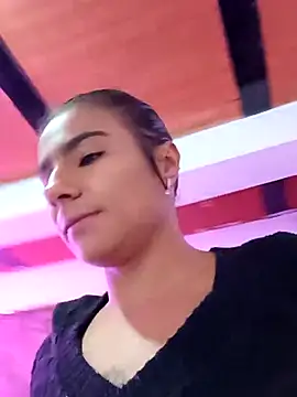 Leslly  online show from 09/19/25, 11:42