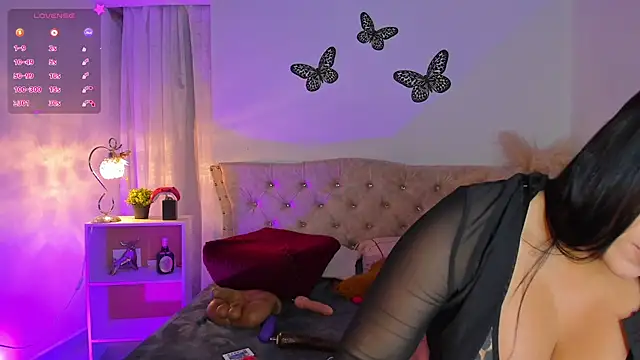 Sarahballiston  online show from 11/07/25, 01:10