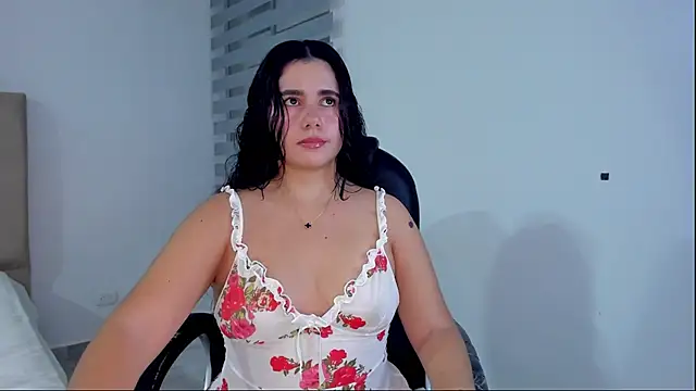 Snapshot of Natasha-28 chatting on 07/11/26, 01:06 Natasha-28 online show from 07/11/26, 01:06