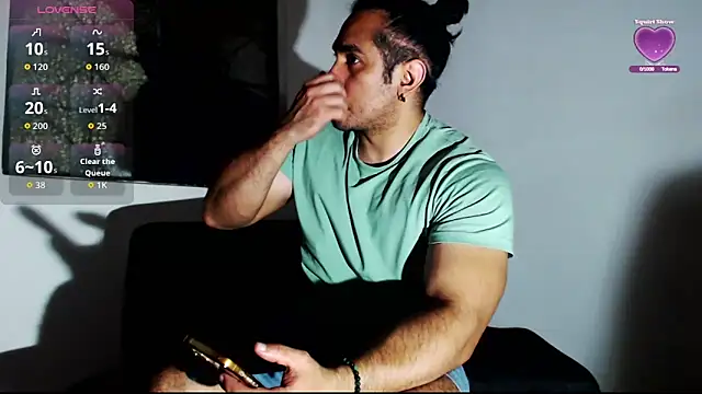 willian m777 online show from 04/15/26, 04:07