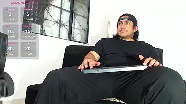 willian m777 online show from 12/02/25, 04:14