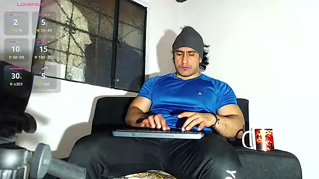 willian m777 online show from 03/21/26, 04:25