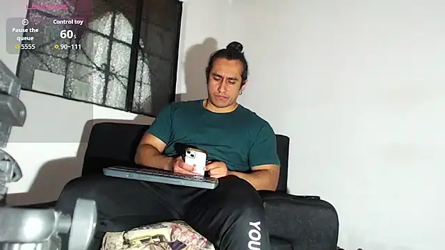 willian m777 online show from 02/05/26, 03:02