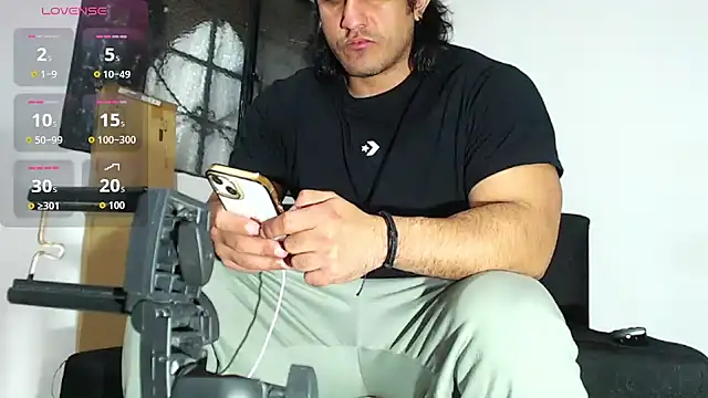 willian m777 online show from 11/25/25, 04:24