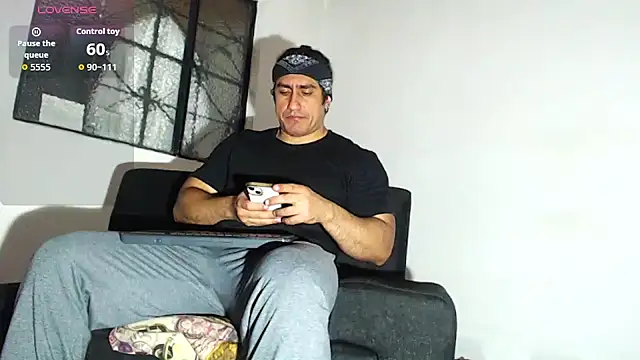 willian m777 online show from 02/19/26, 04:09