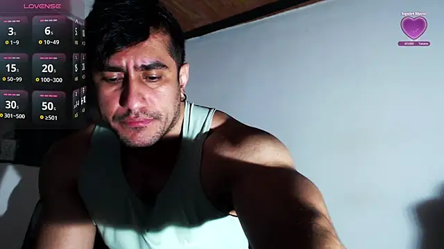 Snapshot of willian_m777 chatting on 06/10/26, 02:57 willian m777 online show from 06/10/26, 02:57