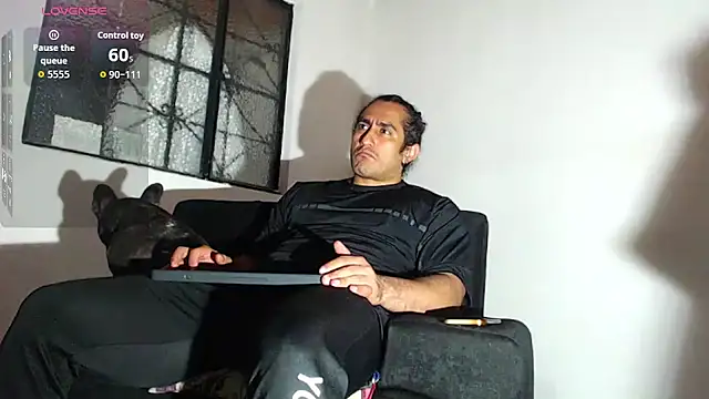 willian m777 online show from 02/14/26, 04:02