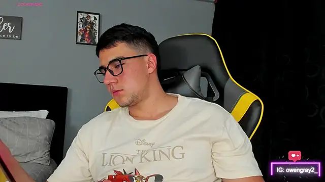 owengray2n online show from 03/22/25, 11:42