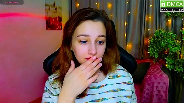 Sinty Noria online show from 11/21/25, 01:04