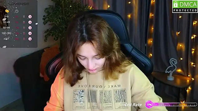 Snapshot of Sinty_Noria chatting on 09/19/25, 01:09 Sinty Noria online show from 09/19/25, 01:09