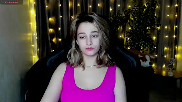 Snapshot of Sinty_Noria chatting on 03/05/25, 01:10 Sinty Noria online show from 03/05/25, 01:10