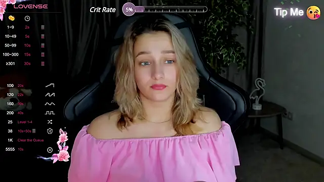 Snapshot of Sinty_Noria chatting on 03/18/25, 04:51 Sinty Noria online show from 03/18/25, 04:51