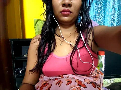 cutesoma2 online show from 05/28/26, 10:04