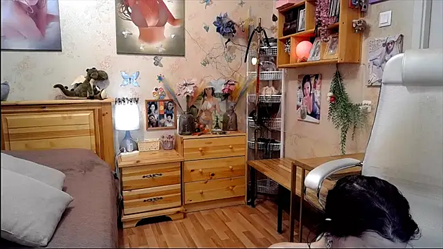 Kendra Mom online show from 02/11/26, 09:31