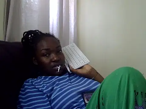 Snapshot of Sexy_racy_rebel_ chatting on 05/27/26, 10:44 Sexy racy rebel online show from 05/27/26, 10:44