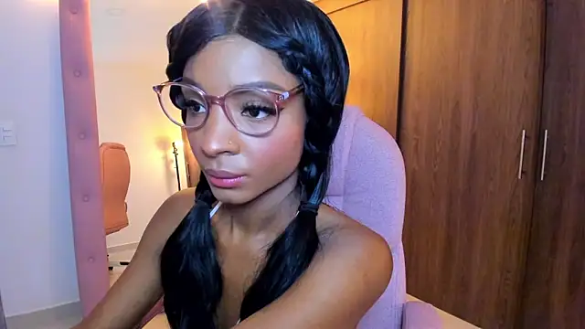 alikahouston4 online show from 04/03/26, 07:48