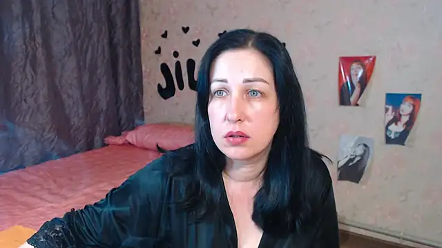 JillStevens online show from 11/15/25, 08:02