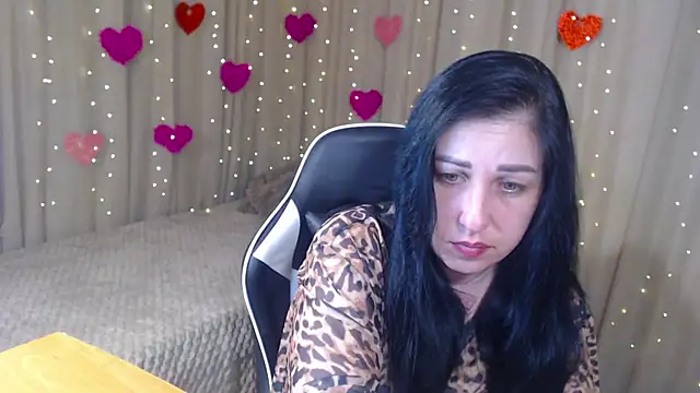 Snapshot of JillStevens chatting on 03/26/26, 07:56 JillStevens online show from 03/26/26, 07:56