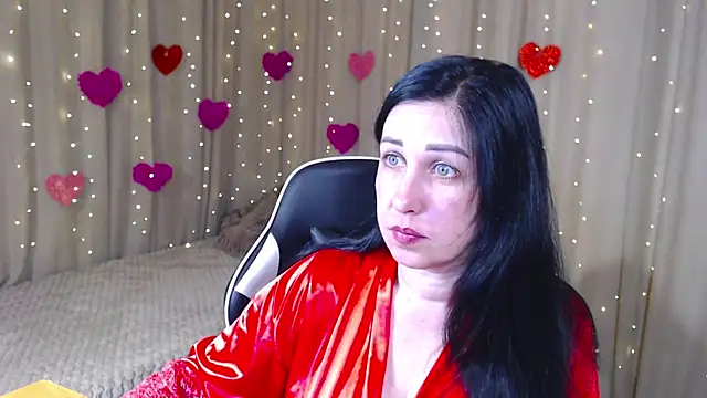 Snapshot of JillStevens chatting on 04/03/26, 10:38 JillStevens online show from 04/03/26, 10:38