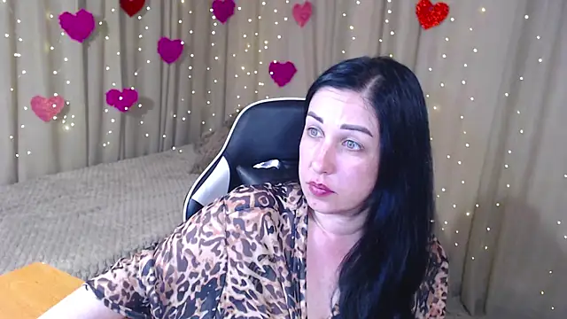 Snapshot of JillStevens chatting on 05/11/26, 02:02 JillStevens online show from 05/11/26, 02:02