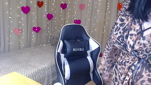 Snapshot of JillStevens chatting on 03/22/26, 10:55 JillStevens online show from 03/22/26, 10:55