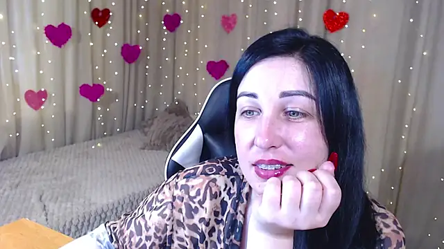 Snapshot of JillStevens chatting on 04/22/26, 10:33 JillStevens online show from 04/22/26, 10:33