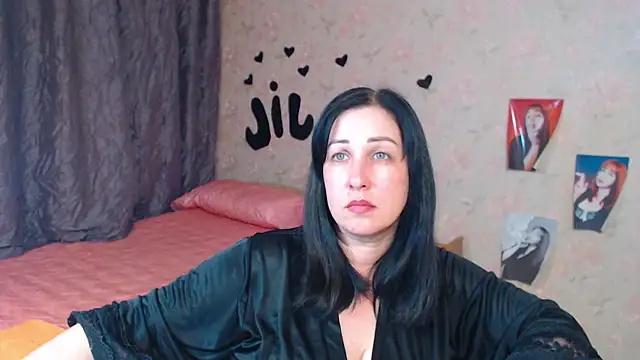 JillStevens online show from 10/13/25, 03:13